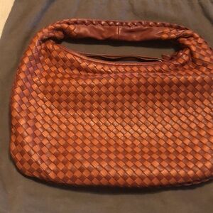 Bottega Veneta rare new Italian purse,mirror, excellent condition original paper